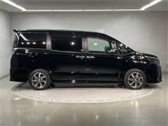 ヴォクシー ZS キラメキ3 7ニン