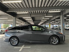 プリウス S セーフティプラス2