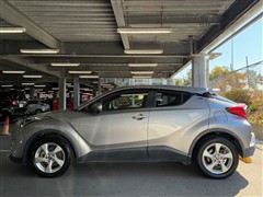 C-HR S-T 4WD