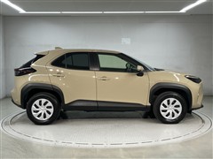 ヤリスクロス HEV U