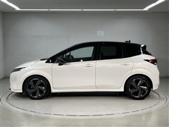 ノートオーラ G レザーエディション