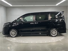 ヴォクシー HV ZS キラメキ2