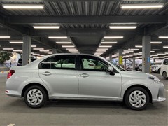 カローラアクシオ 1.5X