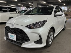 トヨタ　ヤリス X