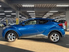 C-HR S-T 4WD