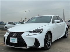 IS200t Fスポーツ