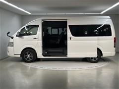 ハイエースW グランドキャビン