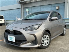 ヤリス ハイブリッド X