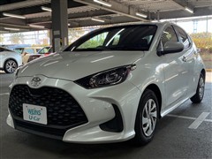 トヨタ　ヤリス X