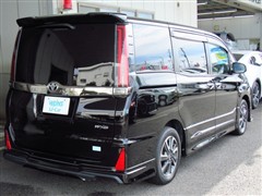 ノア Si WxB3 7ニンノリ