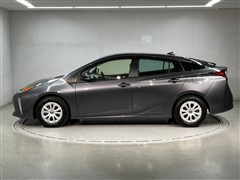 プリウス S セーフティプラス2