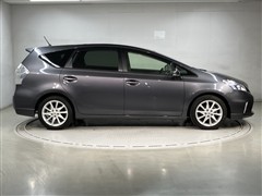 プリウスアルファ Sツーリング5ニン