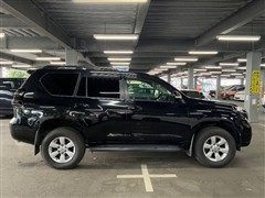 ランドクルーザープラドTX5ニン