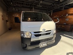 ハイエースバン ロング DX