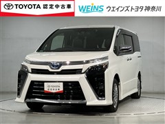 トヨタ ヴォクシー HV ZS キラメキ3