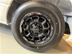 ハイエースV DX 5ドア 3/6ニン