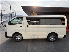 ハイエースV DX 5ドア 3/6ニン