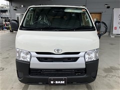 ハイエースV DX 5ドア 3/6ニン