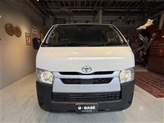 ハイエースV DX 5ドア 3/6ニン