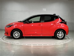 ヤリス ハイブリッド G