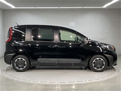 シエンタ HEV Z 7ニンノリ