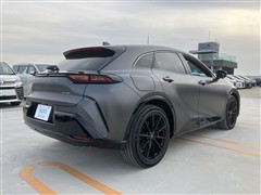 クラウンPHVスポーツRSマットメタル