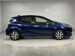 アクア S スタイルブラック