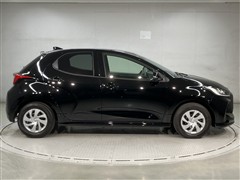ヤリス HEV G