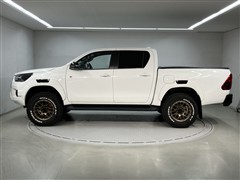 ハイラックス Z GRスポーツ