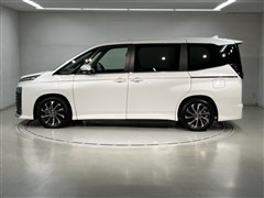 ヴォクシー HEV S-Z