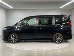 ノア HEV S-Z
