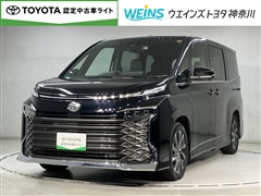 トヨタ ヴォクシー HEV S-Z