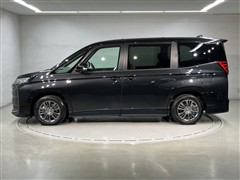 ノア HEV S-G 7ニンノリ