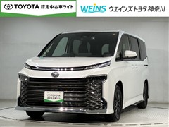 トヨタ ヴォクシー S-G 8ニンノリ