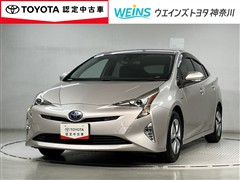 プリウス A