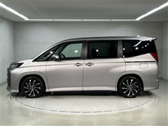 ノア HEV S-Z