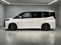 ノアHEV S-Z