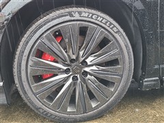 クラウンエステート PHEV RS