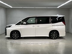 ノア HEV S-Z