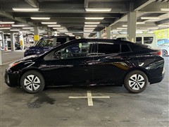 プリウス Aプレミアム 4WD