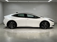 プリウス PHEV Z