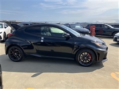 GRヤリス RZ ハイ+エアロP 8AT