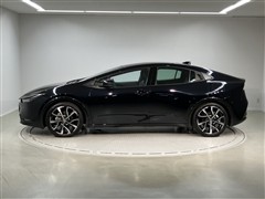 プリウス PHEV Z