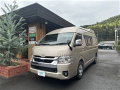 トヨタ ハイエース BADEN