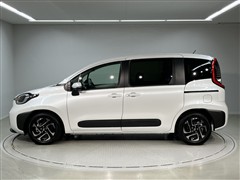 シエンタ HEV Z 5ニンノリ