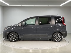 シエンタ HEV Z 5ニンノリ