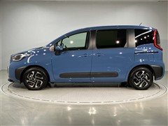 シエンタ HEV Z 5ニンノリ