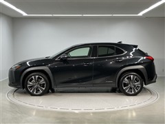 UX250h バージョンL