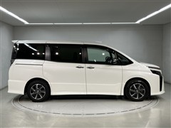 ヴォクシー ZS キラメキ3 7ニン