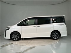 ヴォクシー ZS キラメキ3 7ニン